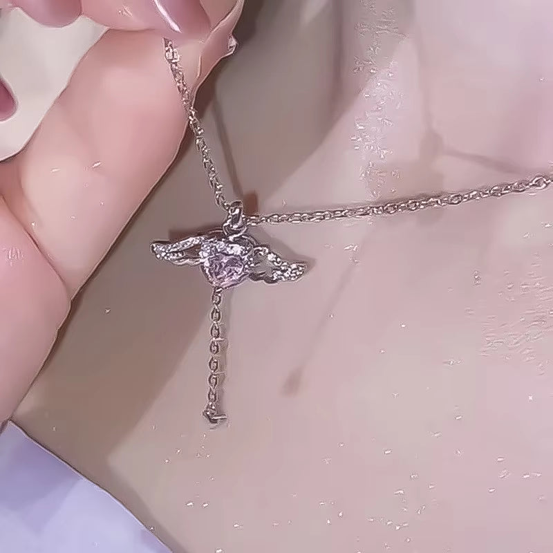 Elegant Heart Shaped Zircon Pendant Necklace Fashion Multilayer Magnetic Clasp Clavicle Chain for Women New Party Gift Jewelry